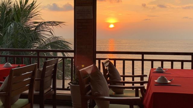 Xin Chao restaurant by the beach
